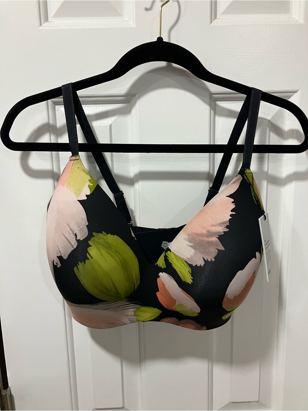 knix Floral Molding T-Shirt Bra - Black, Pink, Green Size 8